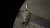 Peugeot 2008 1.2 PureTech 100ch S&S Allure Pack — photo 16