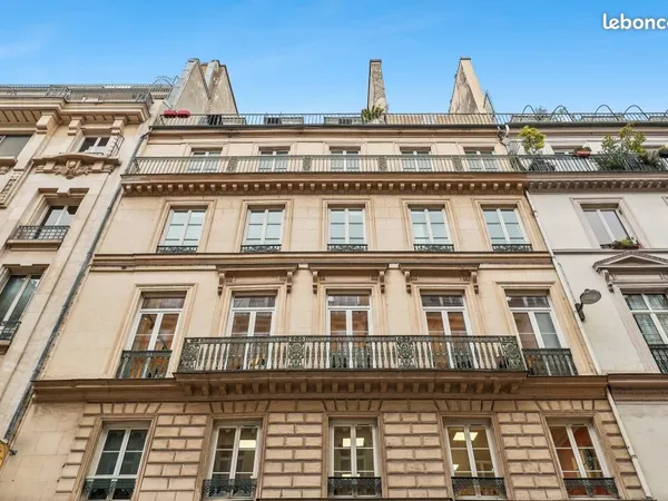 Bureaux 138 m²