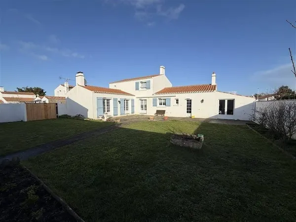 Maison 8 pièces 150 m²