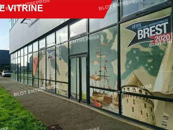 Bureaux 300 m²