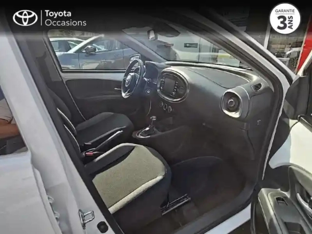 Toyota Aygo X 1.0 vvt-i 72ch dynamic s-cvt my23 — photo 6