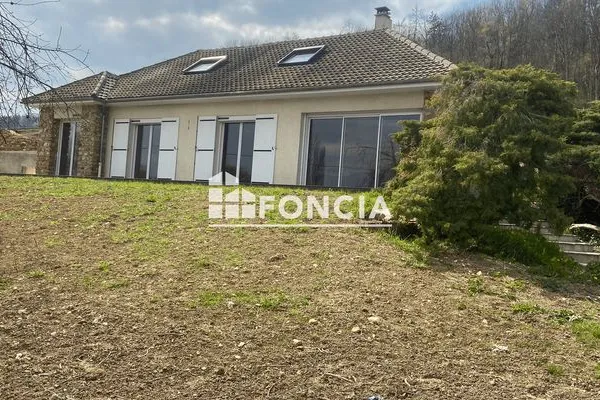 Maison 6 pièces 126 m²