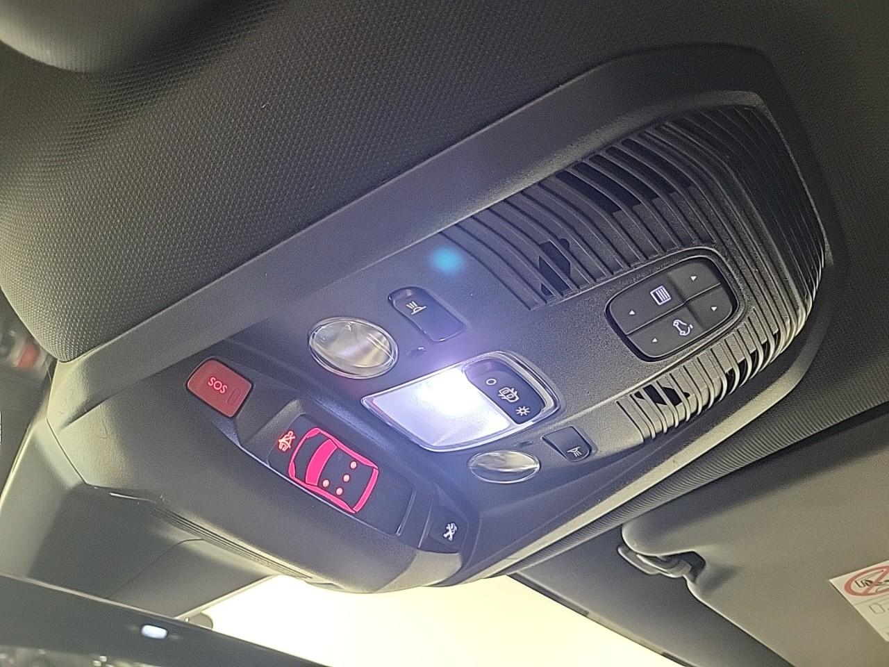 Peugeot 3008 hybrid 225 e-eat8 gt — photo 24