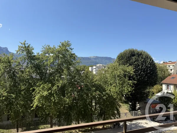 Appartement 3 pièces 87 m²