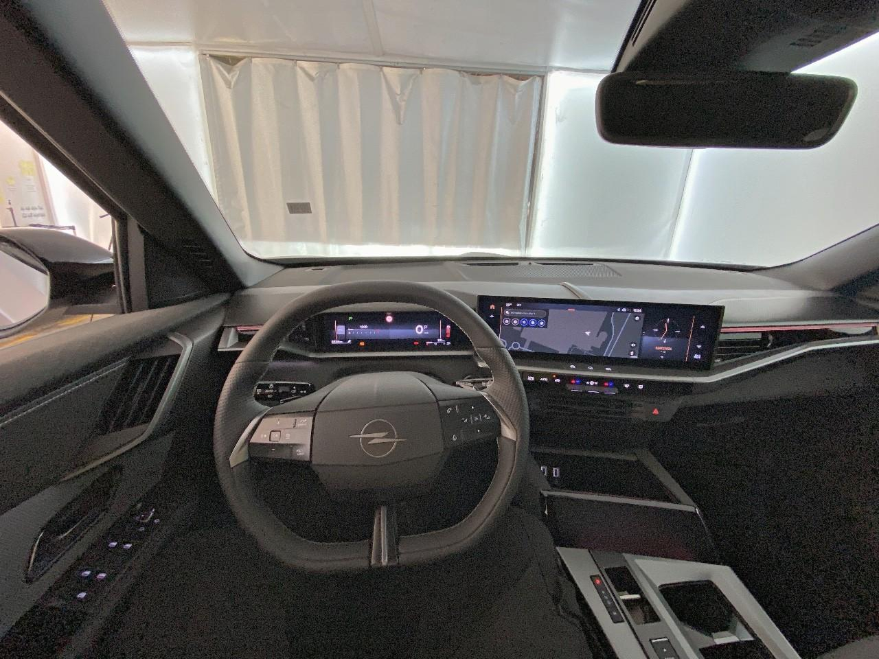 Opel Grandland 1.2 turbo hybrid 145 ch e-dct6 gs — photo 12