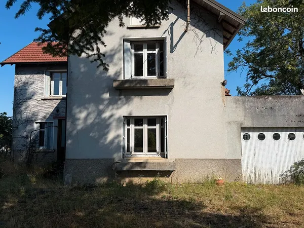 Propriété 6 pièces 97 m²