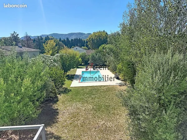 Maison 4 pièces 150 m²