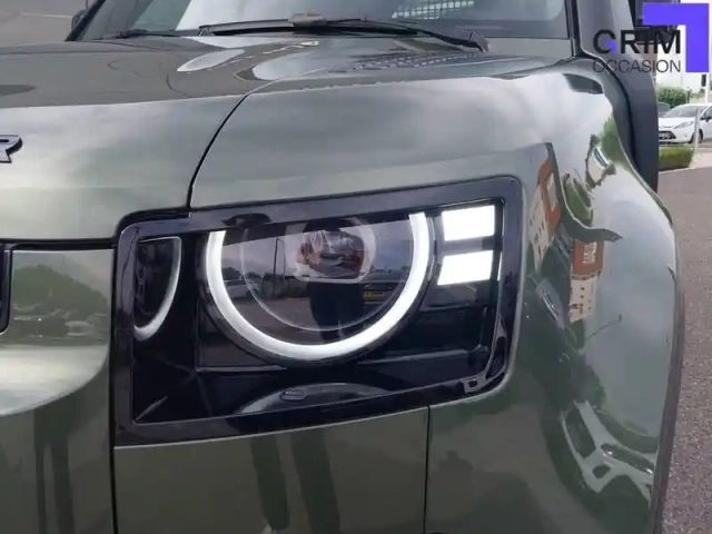 Land Rover Defender 90 d200 mhev bva8 hardtop — photo 17