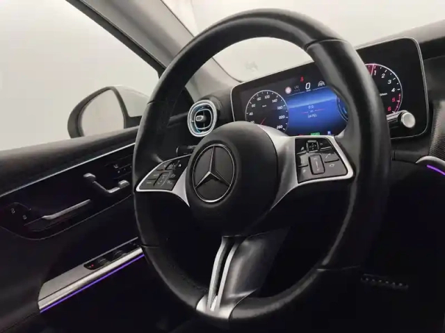 Mercedes Glc 300 de 9g-tronic 4matic — photo 24