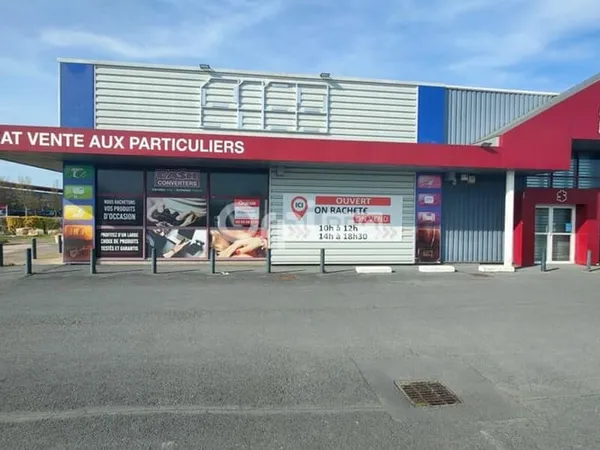 Local d'activité 583 m²