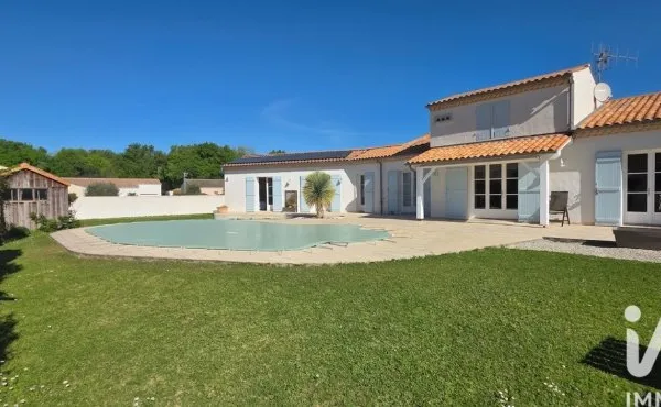 Maison 6 pièces 140 m²