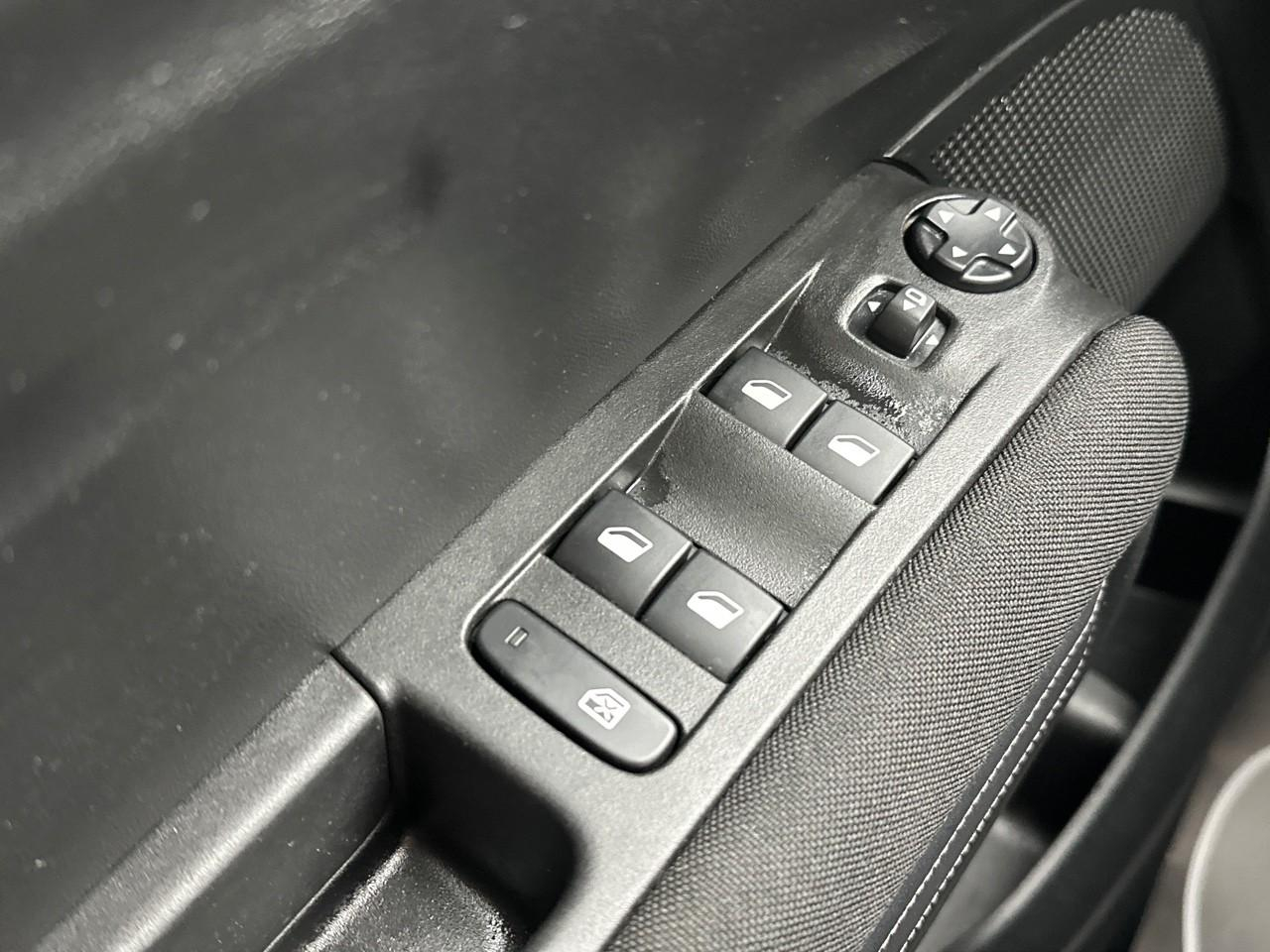 Citroën C3 Aircross puretech 110 s&s bvm6 shine pack — photo 16