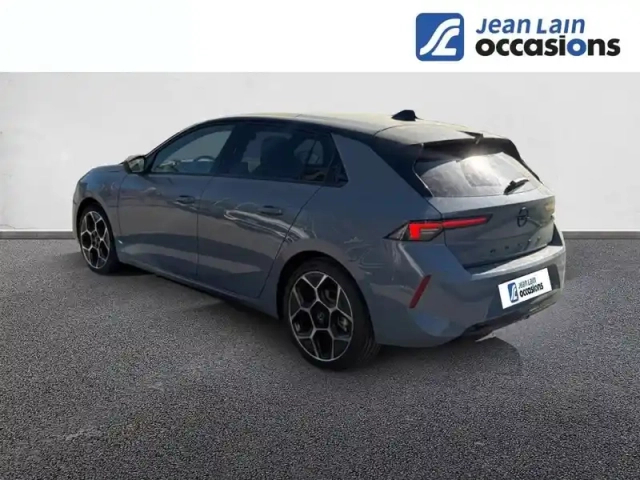Opel Astra 1.2 turbo hybride 145 ch automatique — photo 7