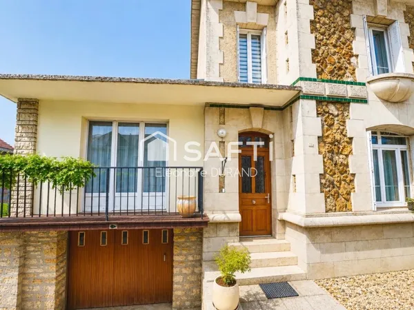 Maison bourgeoise T5 pleine de charme avec fort potentiel - axe Reims Laon