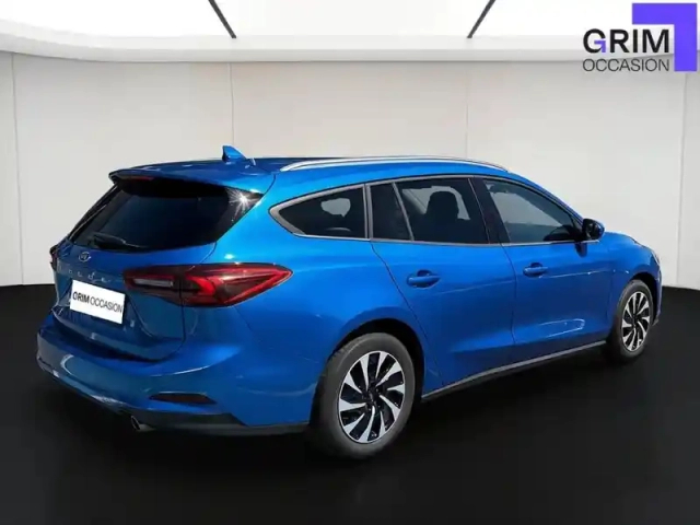Ford Focus sw 1.0 flexifuel 125 s&amp;s mhev powershift — photo 2