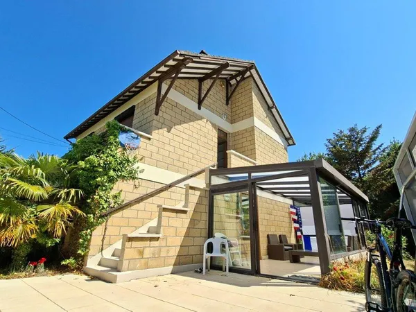 Maison 5 pièces 105 m²