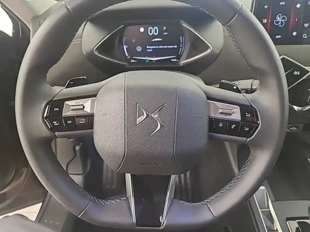 Ds Ds 3 hybride 136 e-dct6 — photo 99