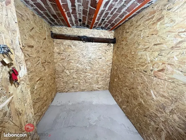 Local 3 m² CHOISY LE ROI
