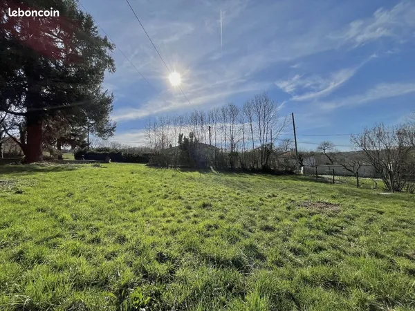 Terrain 676 m² ALBI