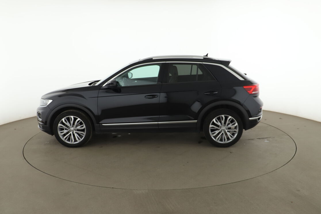 Volkswagen T-Roc 1.5 TSI EVO Carat Exclusive DSG7 — photo 2