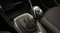 Peugeot 208 1.2 100ch S&S Allure — photo 29