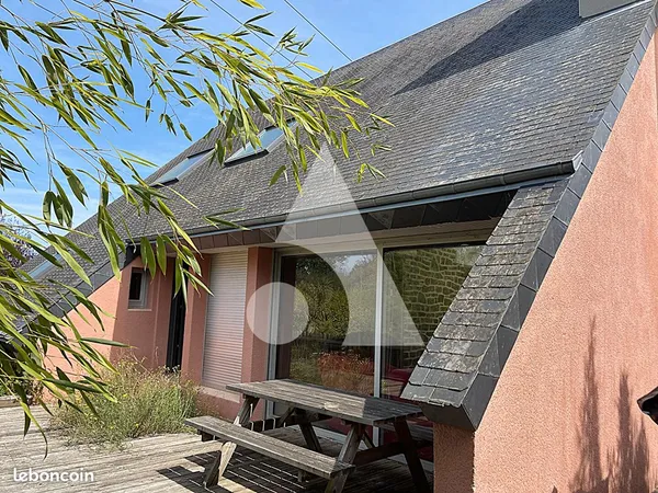 Maison 8 pièces 195 m²