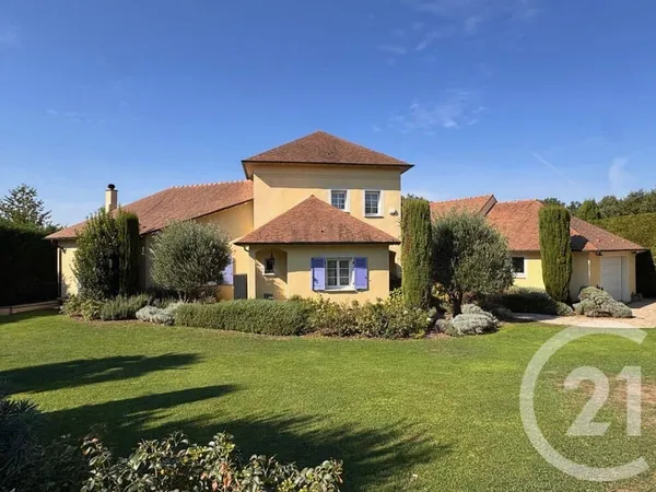 Maison 10 pièces 220 m²