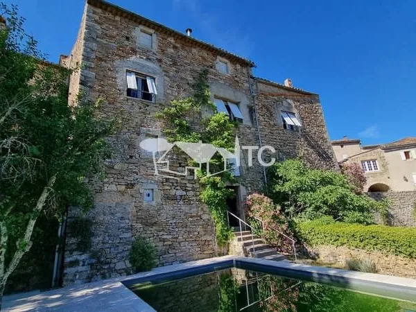 Maison de caractère