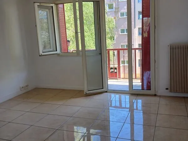 79 900, Appartement F2 Bis 55 m2, Champigneulles