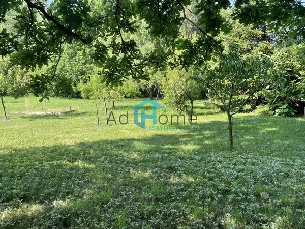 Terrain 1207 m²