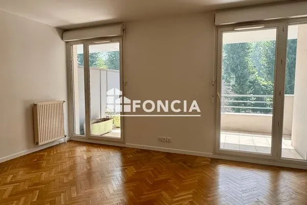 Appartement 4 pièces 79 m²