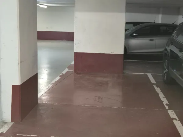 Parking en sous-sol - LILAS D ESPAGNE