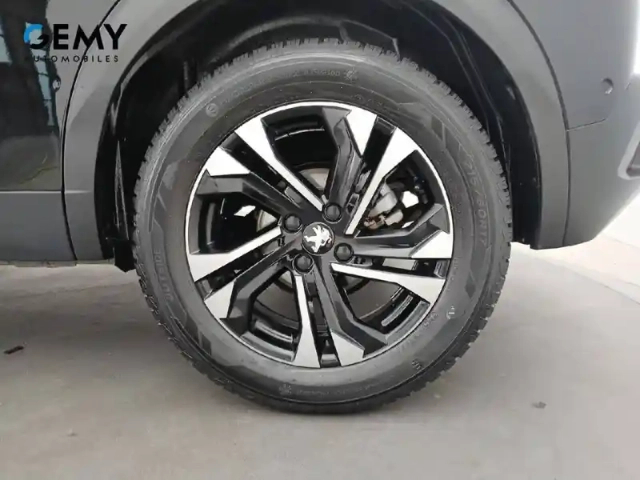 Peugeot 2008 puretech 130 s&amp;s eat8 — photo 11