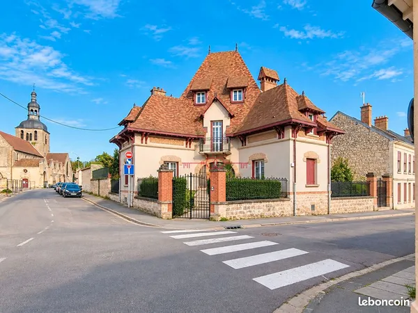 Maison 5 pièces 143 m²