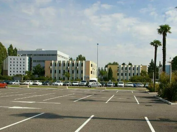 Bureau 133 m²