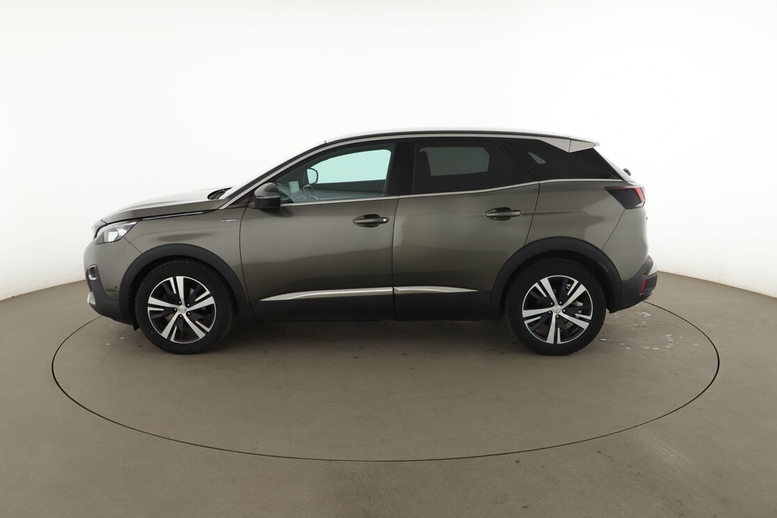 Peugeot 3008 1.2 PureTech GT Line — photo 2