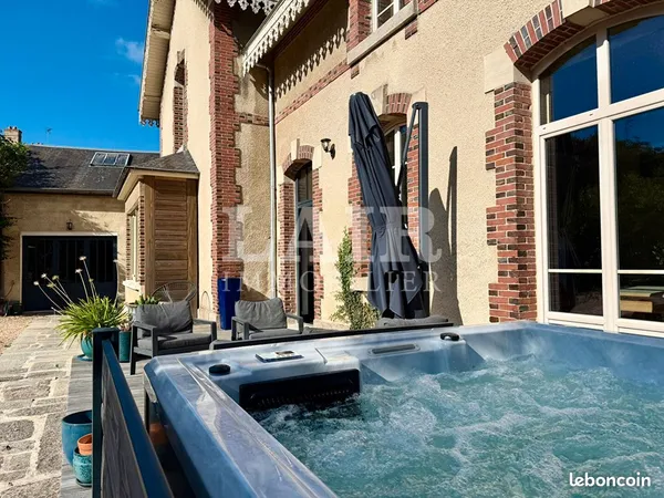 Maison 7 pièces 180 m²