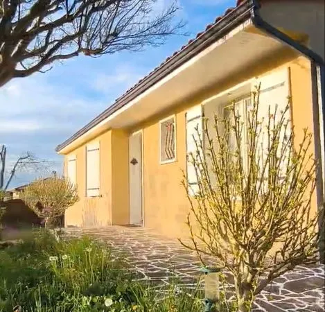 Maison T5 de 92m2 étage+s/sol complet, 857m2 terrain