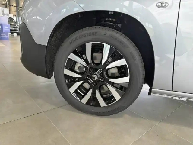 Citroën Berlingo diesel 100 ch m manuelle — photo 13