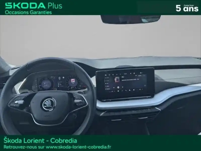 Skoda Octavia combi 2.0 tdi scr 150ch selection dsg7 — photo 10