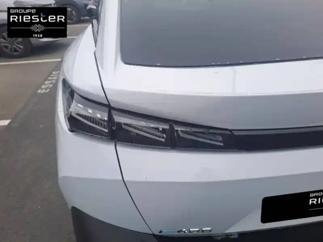 Peugeot 408 electrique 58 kwh 210ch — photo 41