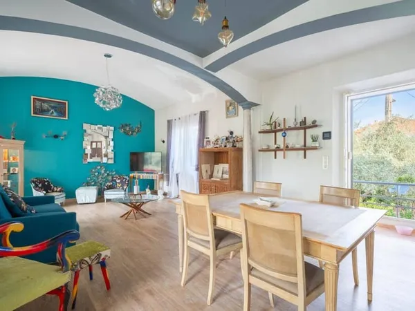Maison 9 pièces 183 m²