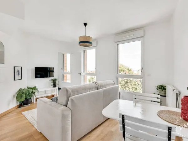 Studio 1 pièce 25 m²