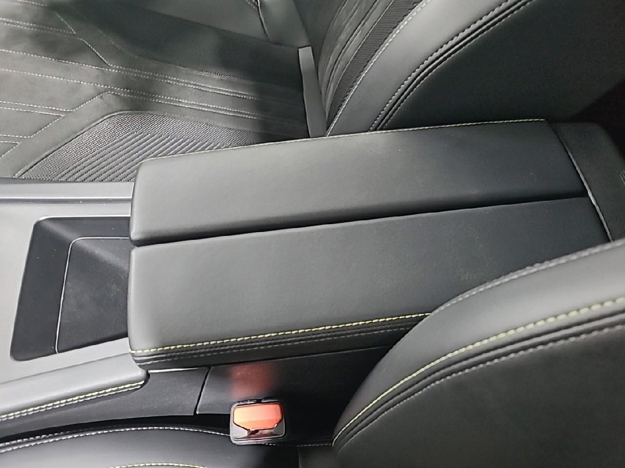 Peugeot 308 phev 180 e-eat8 gt — photo 20