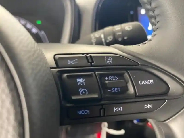 Toyota Aygo X 1.0 vvt-i 72ch design my24 — photo 12