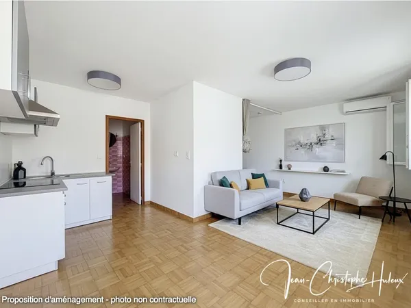 30000 NIMES - studio 36 m2 + 15 m2 Amenagement comble possible