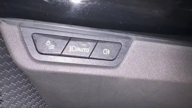 Bmw X1 i xdrive30 — photo 30
