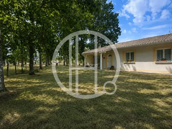 Maison de plain-pied 5 pièces 108 m²