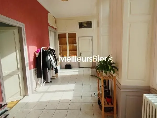 Appartement 4 pièces 130 m²