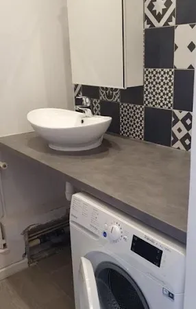 Studio 1 pièce 17 m²